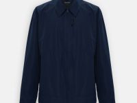 Ветровка с отложным воротником прямого кроя