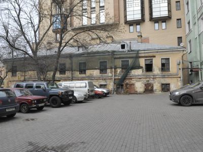 Жилой флигель