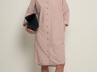 Платье в полоску с отложным воротником