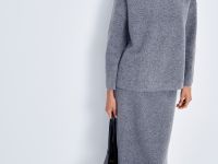 Джемпер свободного силуэта с округлой горловиной