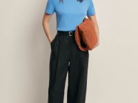 Футболка приталенного силуэта