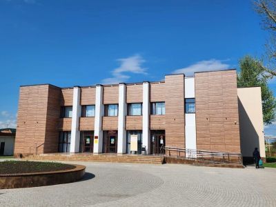 Дом культуры ст. Динской на ул. Тельмана