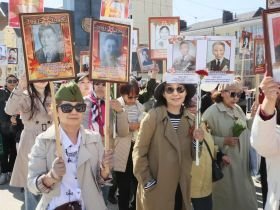 Фото. В Якутске акция «Бессмертный полк» собрала более 50 тысяч человек