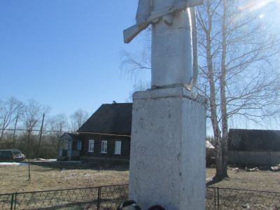 Памятник воинам, погибшим в Великой Отечественной войне 1941-1945 гг.