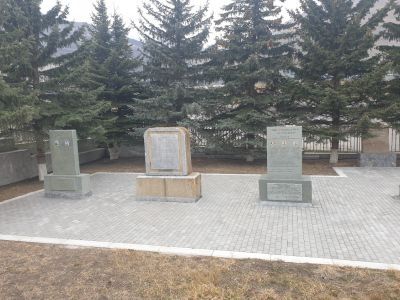 Памятник Этезову М.Т., Мусукаеву А.Т. и Виноградову Н.А., погибшим от рук контрреволюционного кулачества в 1930 г.