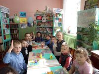 Лужайская сельская библиотека