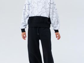 Комплект трикотажный для девочек: толстовка, брюки