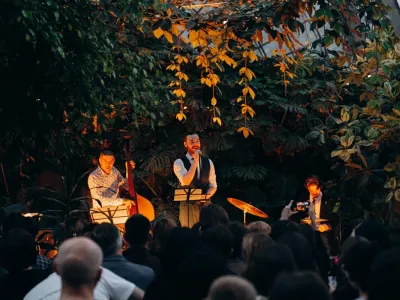 Билеты на Магия свечей. Джаз на луне в оранжерее (Оранжерея Таврического сада) / Концерт | Афиша | ИнфоТаймс