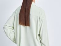 Блузка свободного кроя с отложным воротником