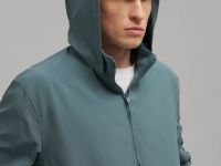 Ветровка-бомбер со съемным капюшоном