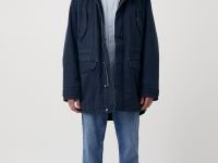 Утепленная парка с капюшоном