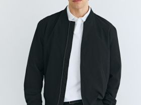 Бомбер на молнии, Черный