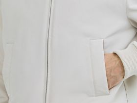 Утеплённый бомбер с отложным воротником, Белый