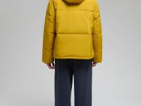 Утепленная куртка со съемным капюшоном