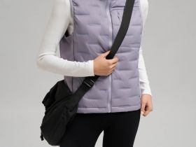 Стеганый пуховый жилет