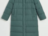 Пуховое пальто прямого силуэта