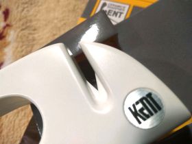 Карманная точилка для ножей керамическая, Tojiro, FK-407, белая