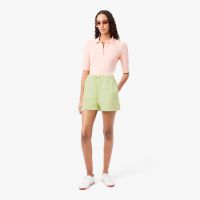 Женские короткие шорты Lacoste