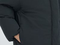 Утеплённая куртка с капюшоном, Черный