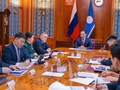 Глава Якутии поручил усилить поддержку педагогов и повысить качество образования