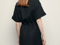 Платье А-силуэта с поясом на кулиске