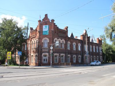 Здание мужской частной гимназии