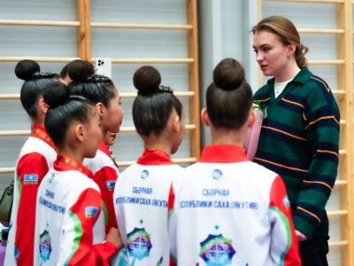 Сборная Якутии по художественной гимнастике выступит на чемпионате и первенстве ДФО