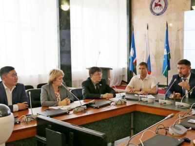 В районной администрации состоялся круглый стол по обсуждению мастер-плана Мирного