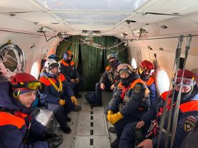 Спасатели Якутии отработали навыки по десантированию с вертолета