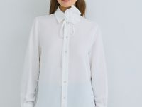 Блузка с декоративным цветком, Белый