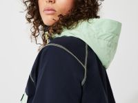 Женская ветровка Lacoste с капюшоном