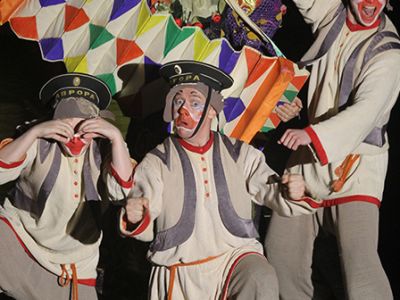 Гуси-Лебеди и Баба-Яга