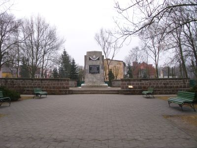 Братская могила советских воинов, погибших при штурме города-крепости Кенигсберг в апреле 1945 года