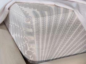 Простыня на резинке Baria