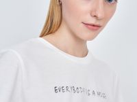 Футболка свободного силуэта с принтом