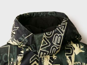 Куртка текстильная с полиуретановым покрытием для мальчиков