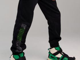 Брюки трикотажные для мальчиков