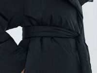 Утеплённая куртка с поясом, Черный