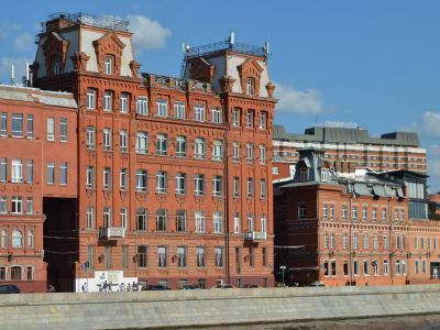 Кондитерская фабрика "Красный Октябрь" (до 1918 г. - "Эйнем. Товарищество паровой фабрики шоколада, конфет и чайных печений"), нач. XX в., архитектор А.М.Калмыков, техник архитектуры А.Ф.Карст