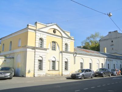 Склады старого двора