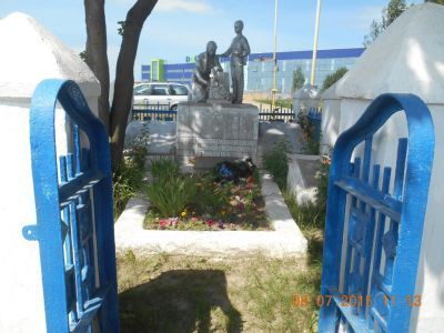 Братская могила с захоронением воинов, погибших в период Великой Отечественной войны 1941-1945 гг.