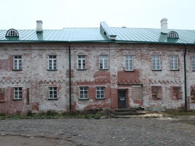 Святительский корпус