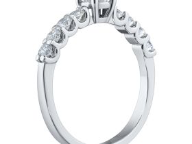 Кольцо из белого золота с бриллиантами э0901кц05166500