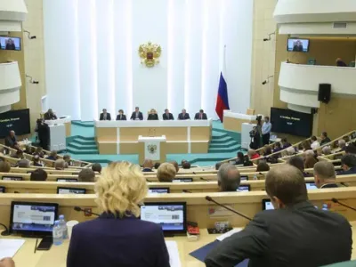 Совфед ратифицировал договоры о принятии в состав России четырёх регионов