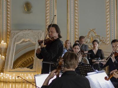 Билеты на Магия свечей. Прогулка по Вене: от Гайдна до Штрауса (Особняк Серебрякова) / Концерт | Афиша | ИнфоТаймс