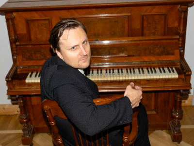 Билеты на Виталий Сумароков (Особняк Адамули) / Концерт | Афиша | ИнфоТаймс