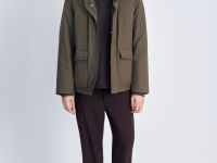 Куртка прямого силуэта с воротником-стойкой