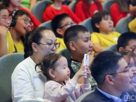 Юные якутяне встретились с космонавтом Олегом Кононенко