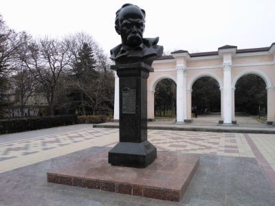 Памятник Т.Г.Шевченко