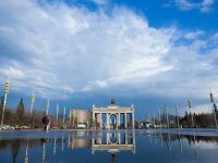 Центральная аллея (ВДНХ)